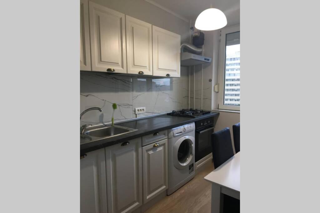 Irene Central - Cozy House- 2 Rooms Bukares Bagian luar foto