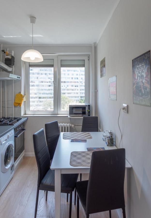 Irene Central - Cozy House- 2 Rooms Bukares Bagian luar foto